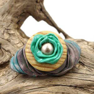 Pearl Flower Hand-Sculpted Hair Clip with Wooden Accent